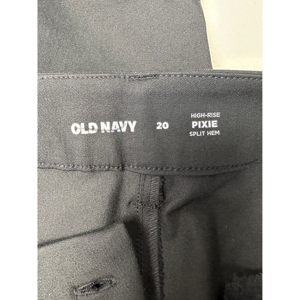 Old Navy High Rise Pixie Split Hem Black Pants Wo… - image 2